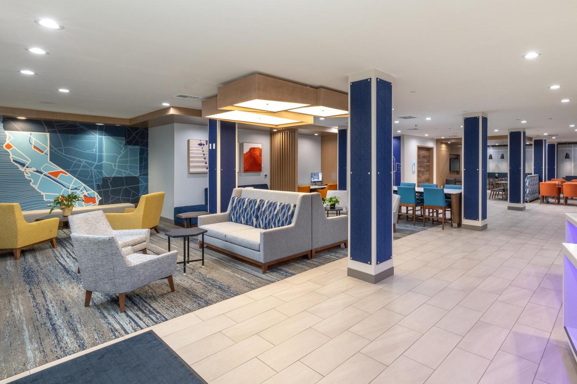 Holiday Inn Express & Suites - Hawaiian Gardens By Ihg 外观 照片