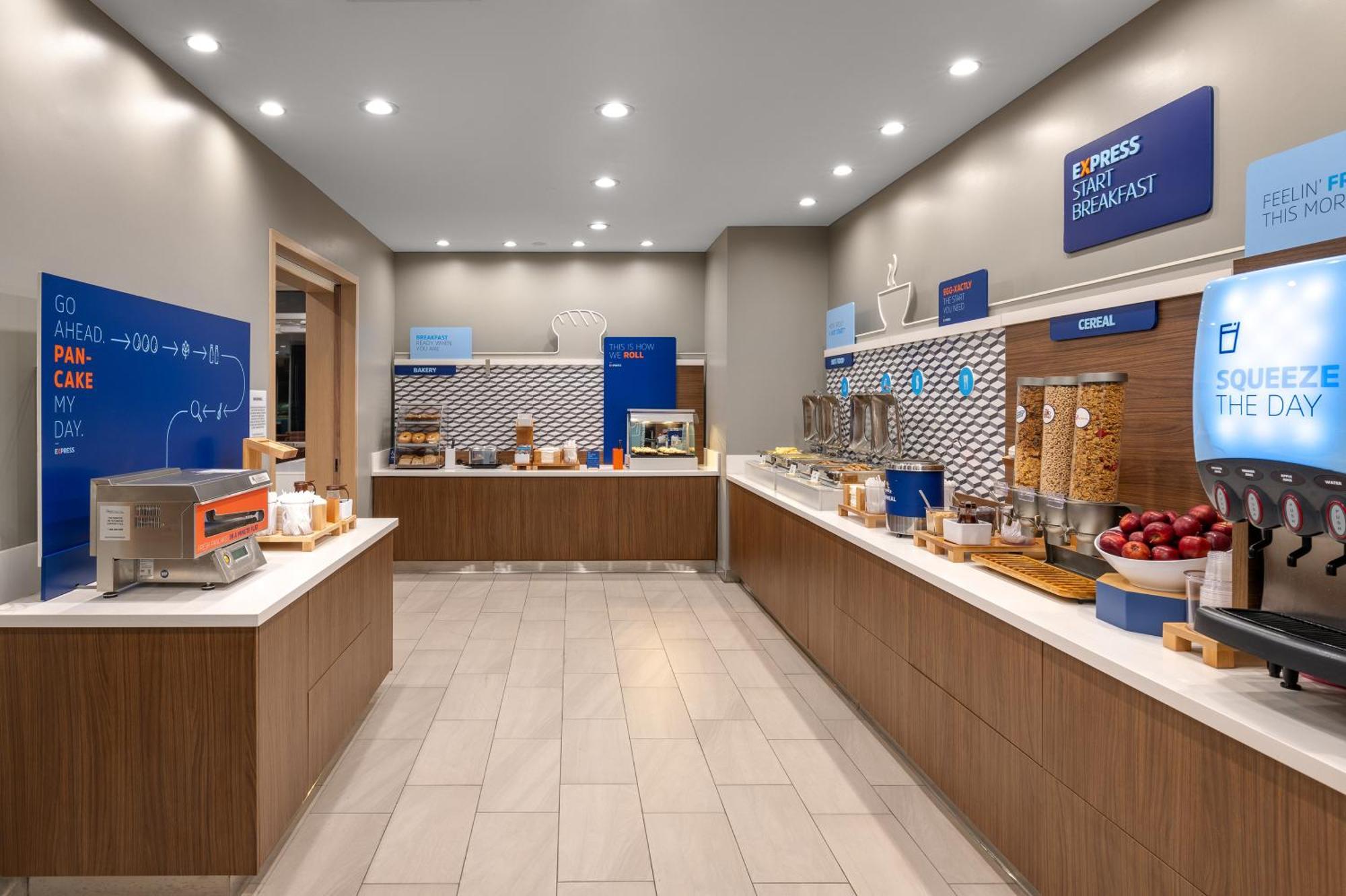 Holiday Inn Express & Suites - Hawaiian Gardens By Ihg 外观 照片